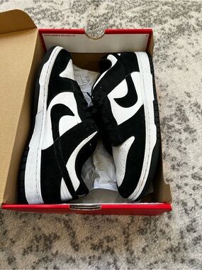 Nike Dunk Low - Black/White